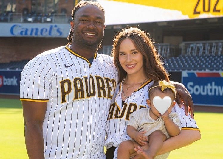Josh Bell and Arlia Duarte Family Pictures